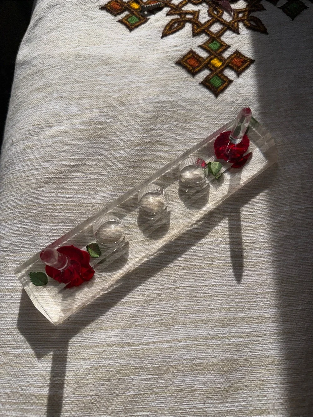 Vintage 70’s Clear plastic Flower ring holder Holder Tray with Red Rose Accents